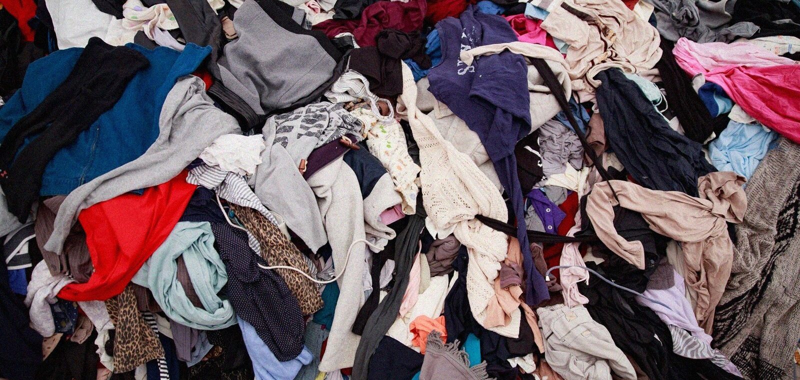 Sous vetements uses reparer donner ou deposer les bons